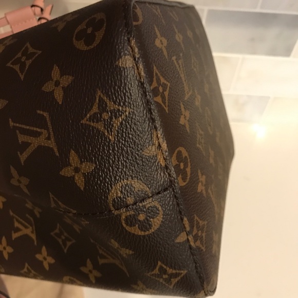 SOLD Louis Vuitton Authentic Neonoe - Picture 5 of 8